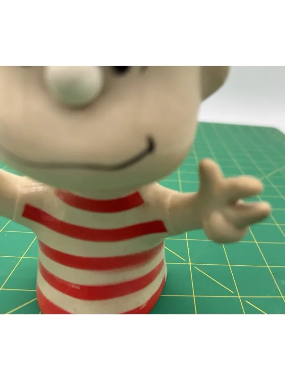 1952 Vintage Avon Peanuts Linus Squeeze Bath Rubber Toy Collectible